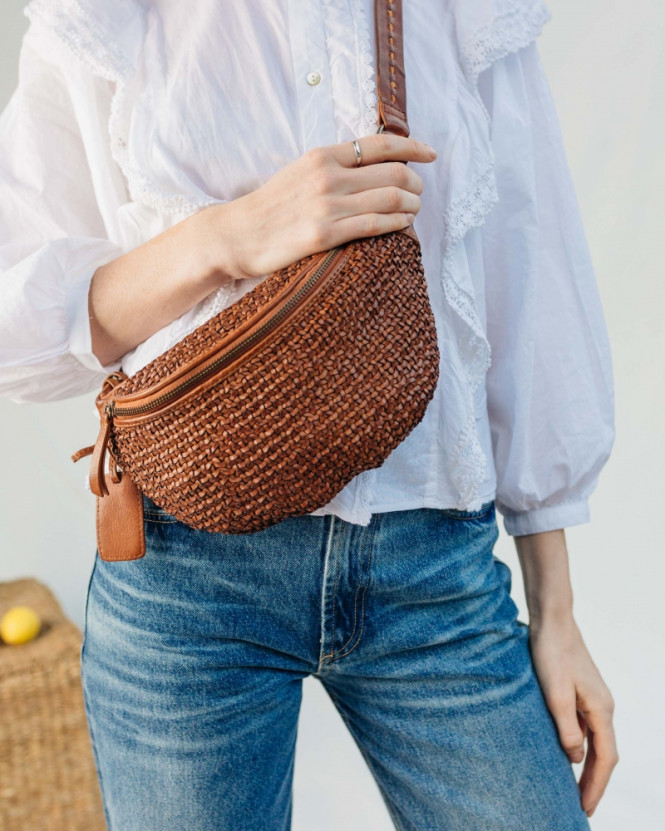 Bumbag Bristow tan med flätad framsida Biba