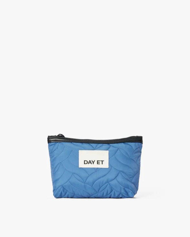 Sminkis gweneth RE-Q Lush mini Day et